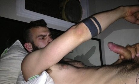 abeardedboy onlyfans nudes