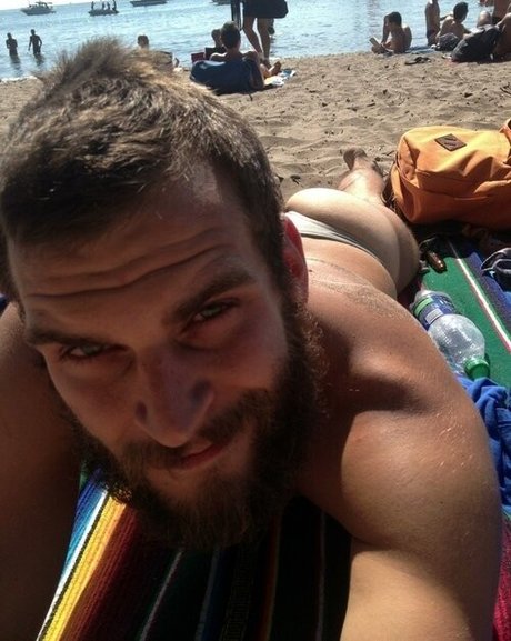 abeardedboy onlyfans leaked photos