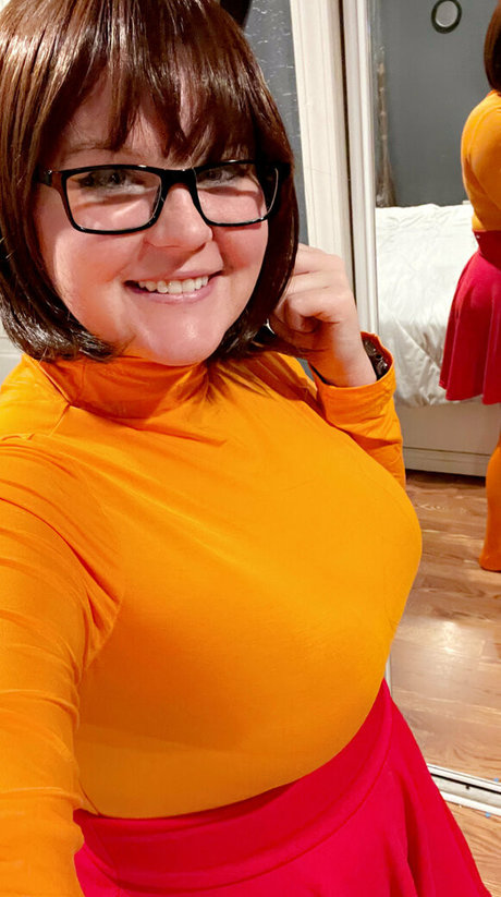 sirenreignn strip onlyfans