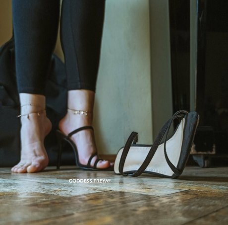 ebony cumshot onlyfans beautiful visuals