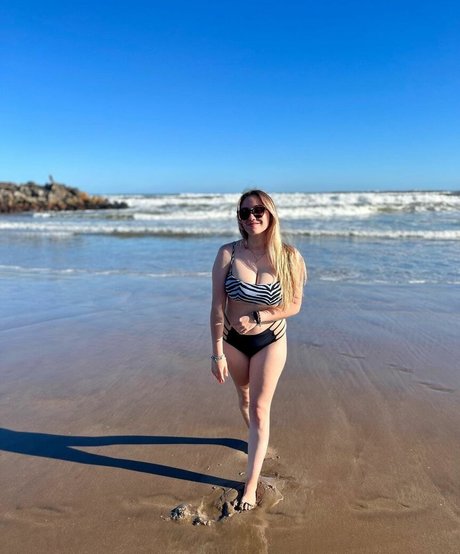 Princess Kenobi onlyfans leak