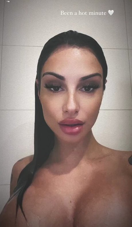 Priscillaspiridis onlyfans model photos