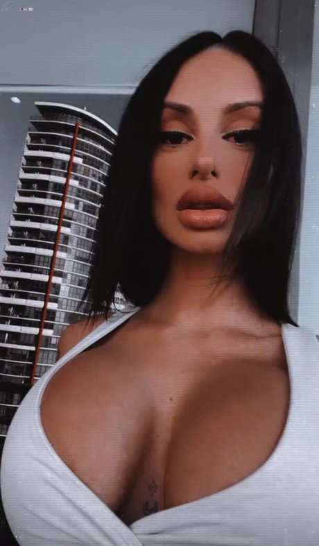 Priscillaspiridis only fans naked