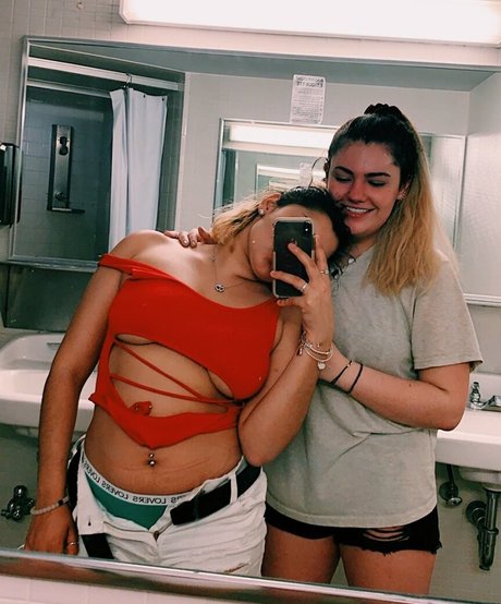 Hannah M onlyfans nudes leaked