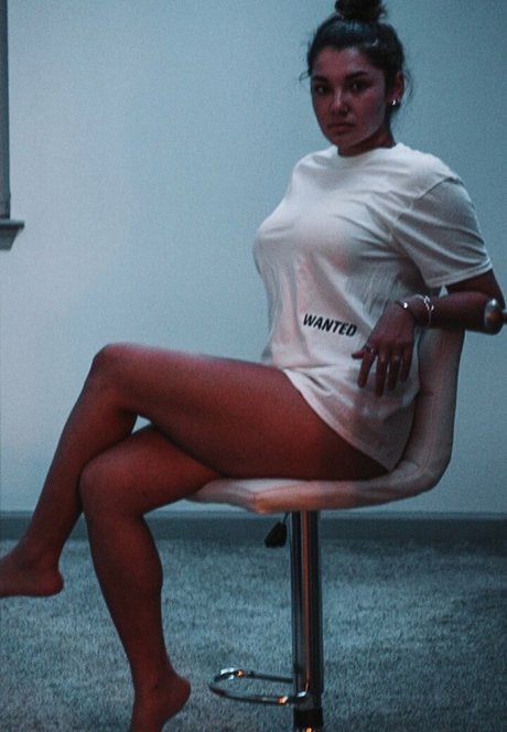 Hannah M naked onlyfans