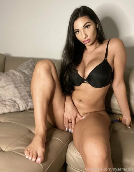 nysamoore onlyfans leak xxx