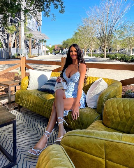 Rachel Stuhlmann leaked onlyfans