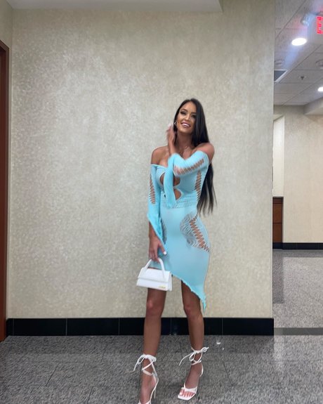 Rachel Stuhlmann onlyfans leak nude