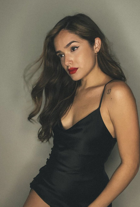 Chachi Gonzales only fans content