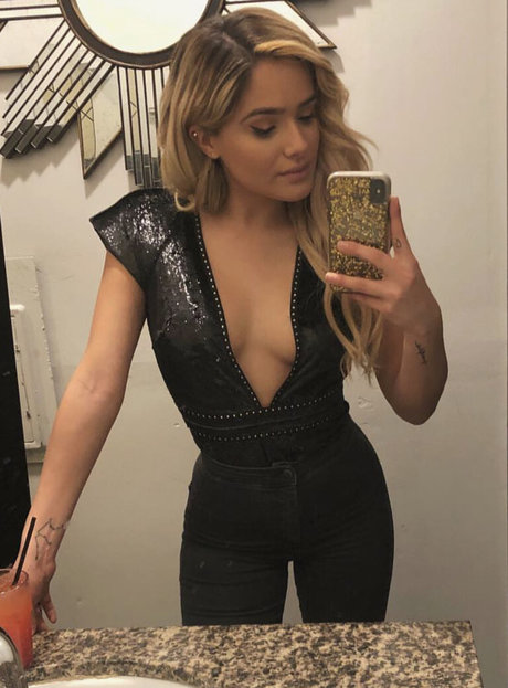 Chachi Gonzales only fans