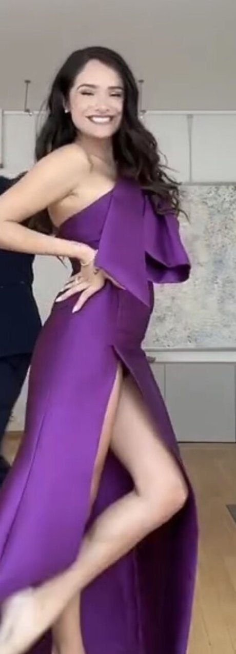 Chachi Gonzales free only fans