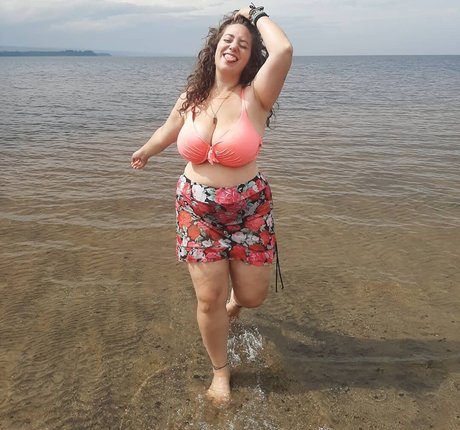 lartdanstoutessesformes onlyfans leak naked