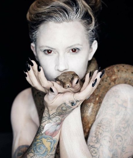 rosemarine nudes onlyfans