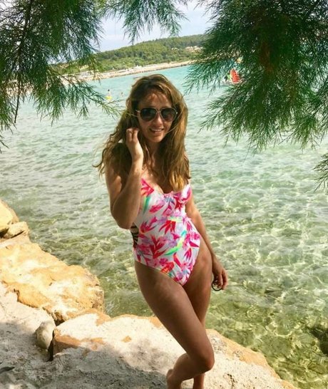 Samia Ghadie on onlyfans