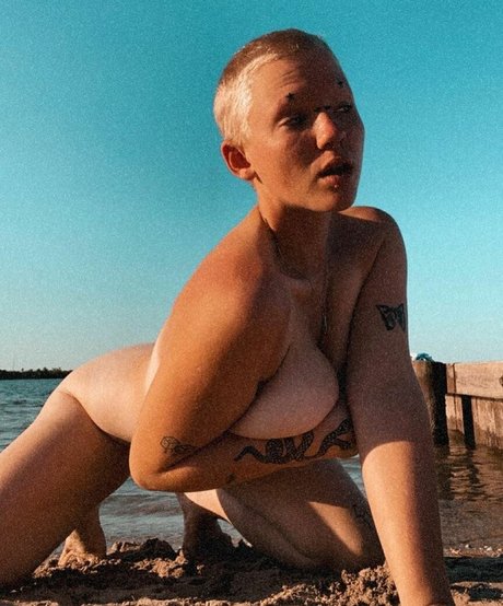 WoahPhinn naked onlyfans