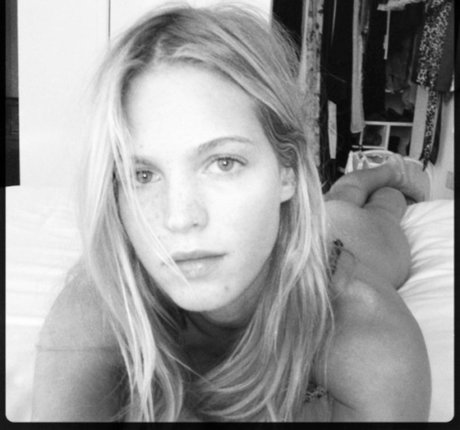 Erin Heatherton onlyfans post