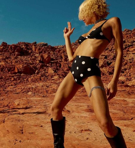 Manahou Mackay onlyfans nude content