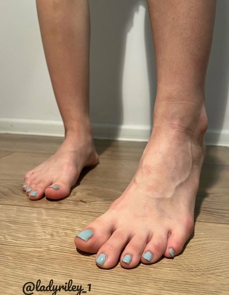 Ladyriley 1 naked onlyfans leak