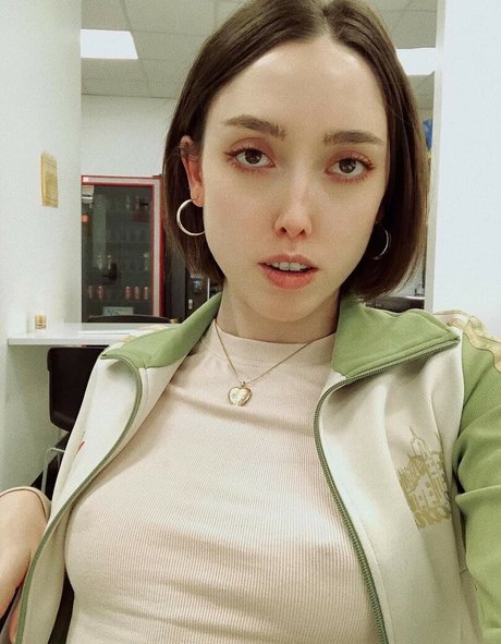 Miss Macross onlyfans