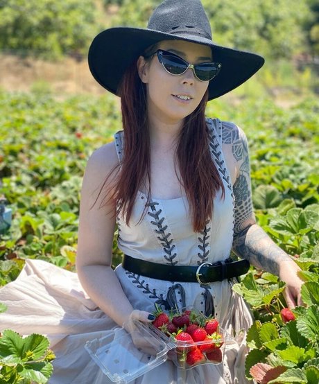 Suzy Berhow only fans leaked