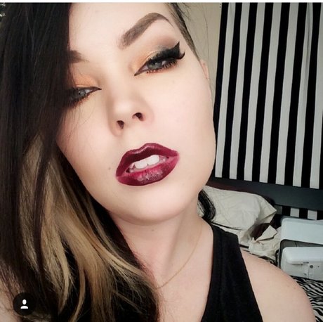 Suzy Berhow onlyfans xx