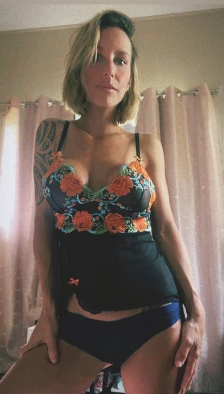 Lyssa Chapman onlyfans porn