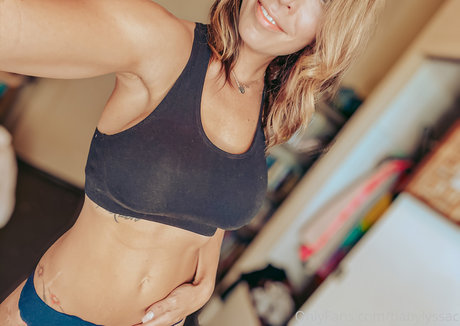 Lyssa Chapman leaked porn onlyfans