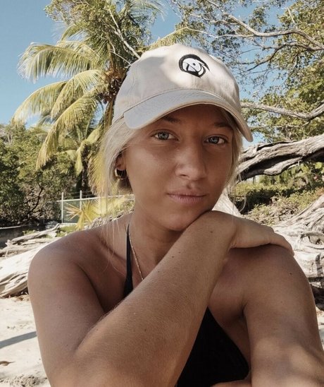 messyjessy1 strip onlyfans