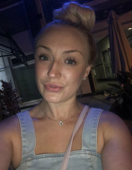 Amber Deen onlyfans leak fuck