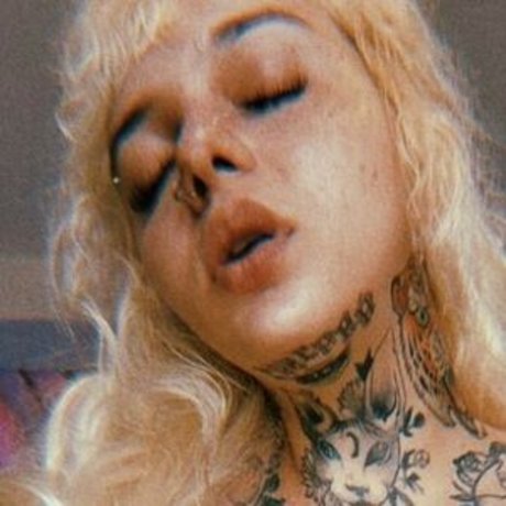 luluavalloni only fans leak nude