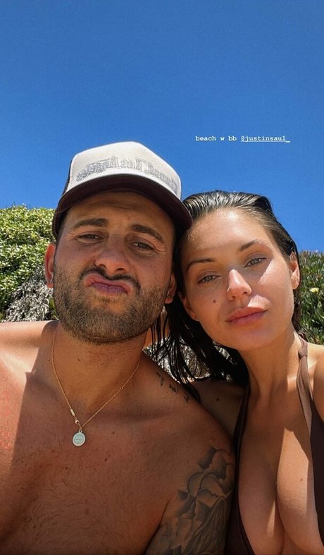 Alyssa Lynch onlyfans lesk