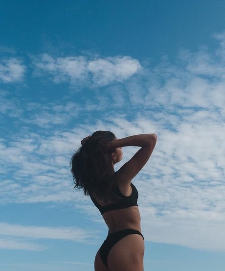 Alyssa Lynch onlyfans naked porn