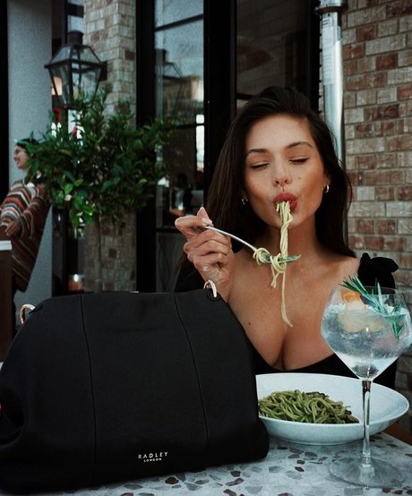 Alyssa Lynch onlyfans leaked