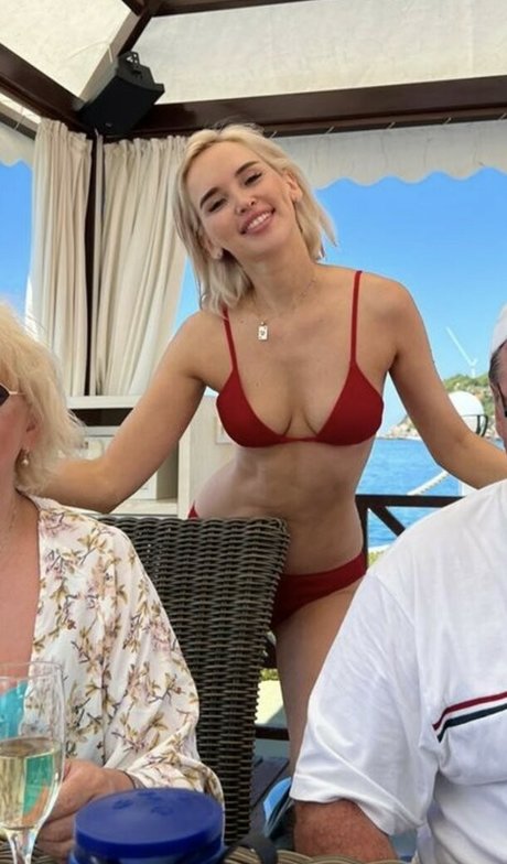 salahova onlyfans leaked pics