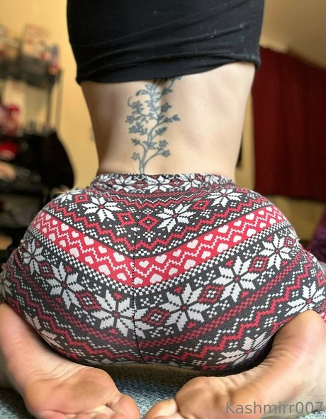 kashmirr007 tits onlyfans