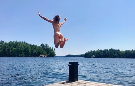 Shantel VanSanten onlyfans sex