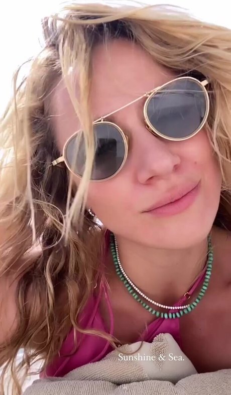 Shantel VanSanten leaked onlyfans