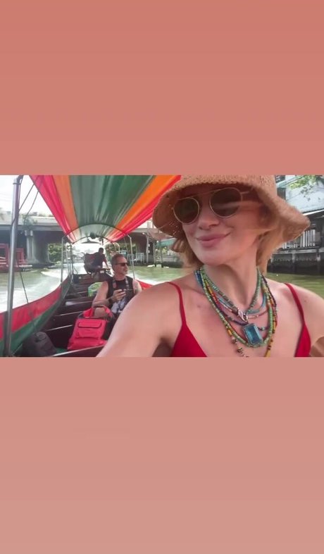 Shantel VanSanten naked onlyfans