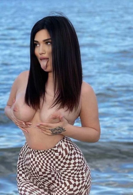 Elsakr_ onlyfans leak xxx