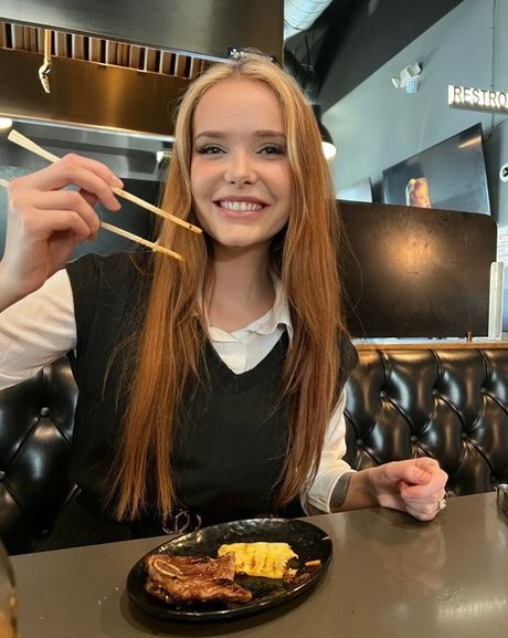 chloefoxxe onlyfans nudes porn