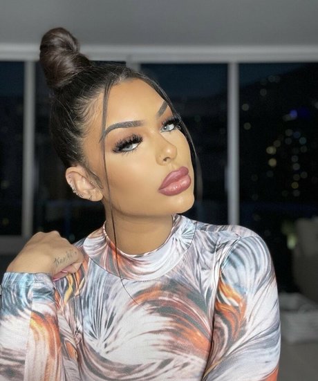 lingerie babe onlyfans art naked image