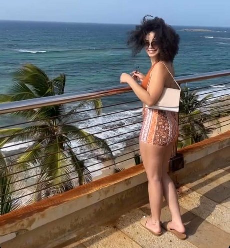 somiiiasmr onlyfans model photos