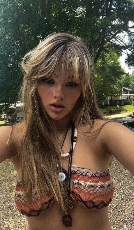 Ember Vail leaked only fans nudes