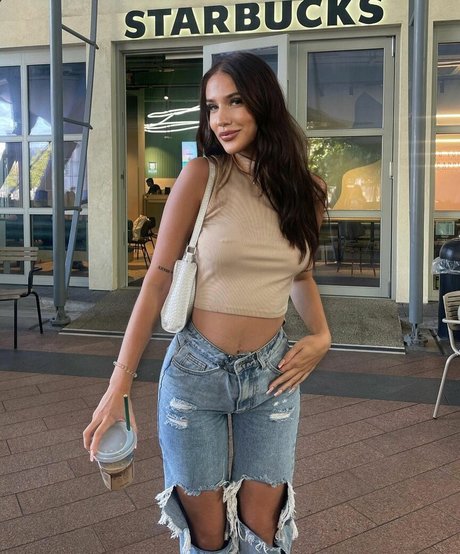 Dzestina Grigonyte onlyfans model