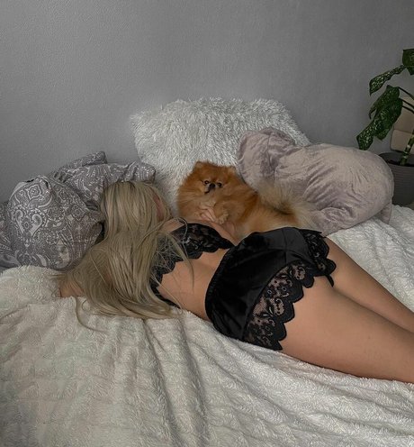 Sophyvibess onlyfans nude pics