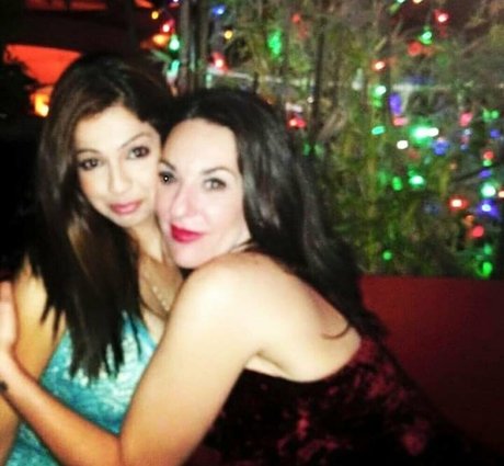 Zareen Zoya Khan free onlyfans