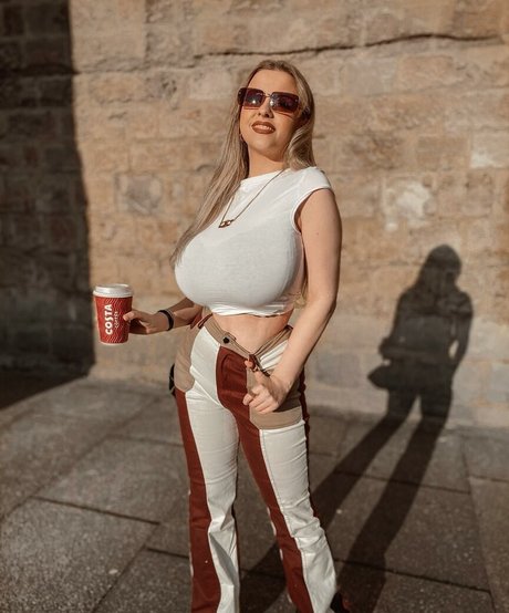 Amber R Brightman leaked onlyfans content