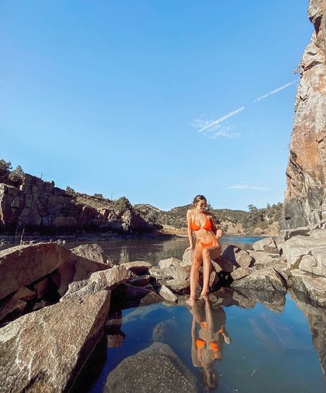 Rebeckuh onlyfans page