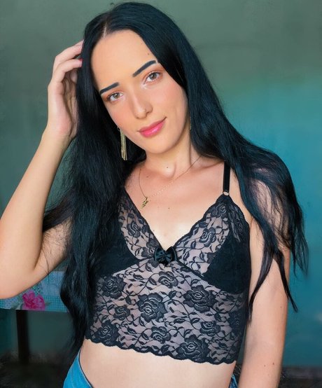 Gemeas Marina naked onlyfans