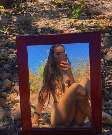 Gemeas Marina naked onlyfans leak